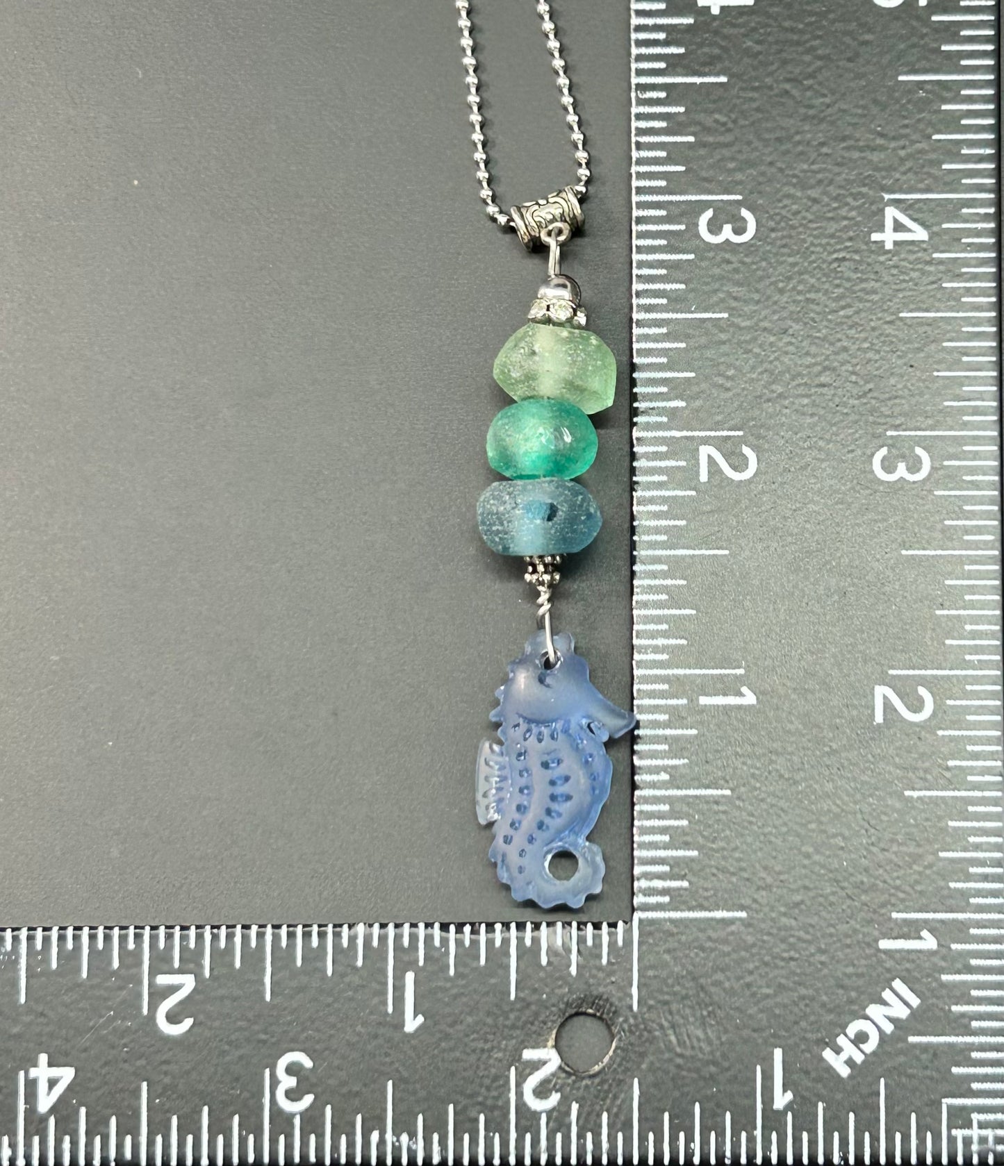 Feifish Glass Seahorse Necklace