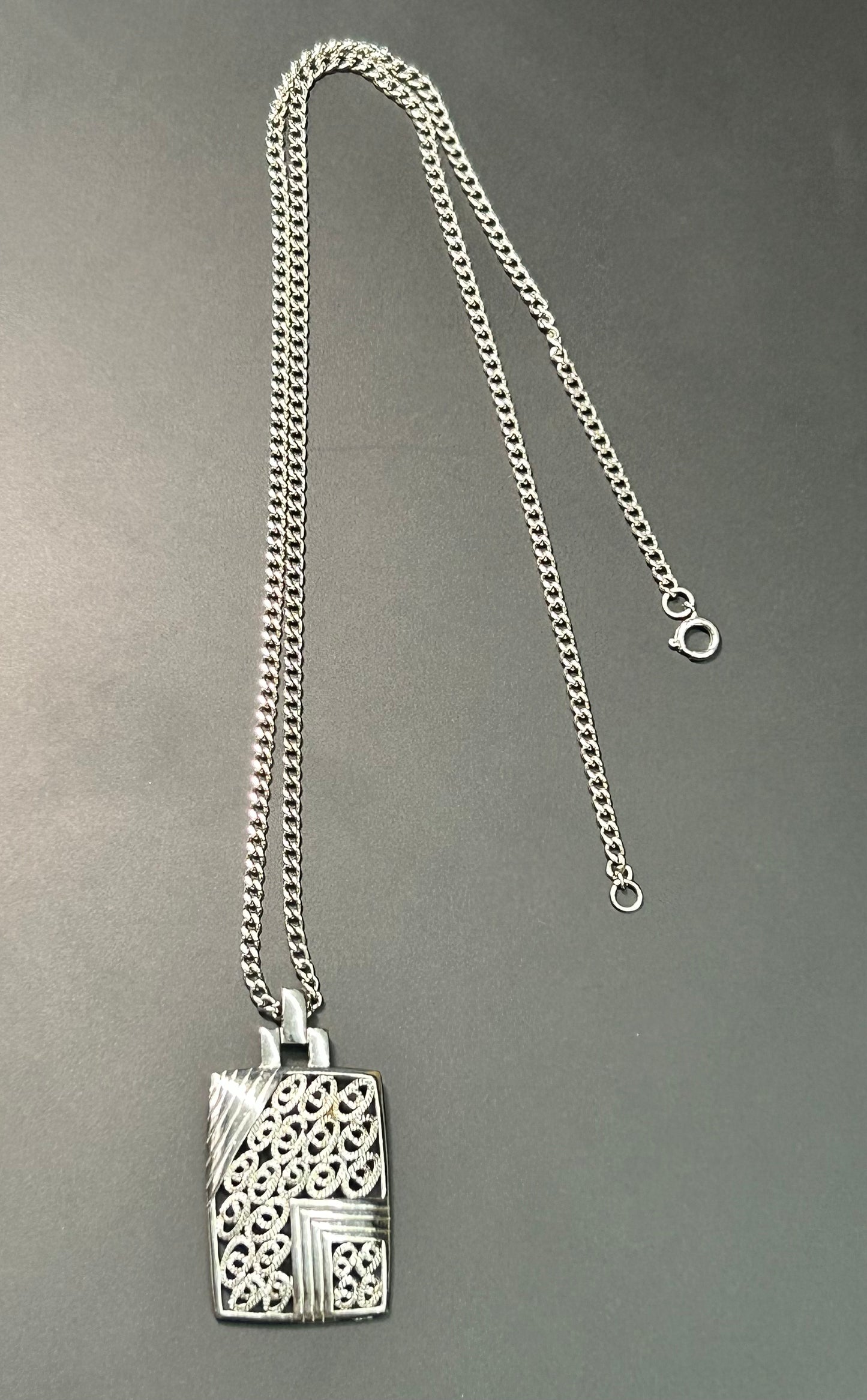 Silver Tone Fashion Necklace