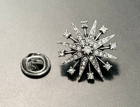 Chloe + Isabel Starburst Pin