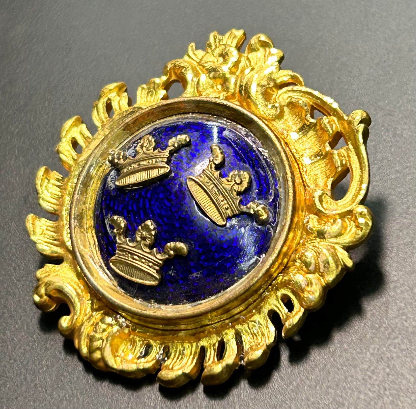 Vintage Sporrong Swedish Crown Brooch