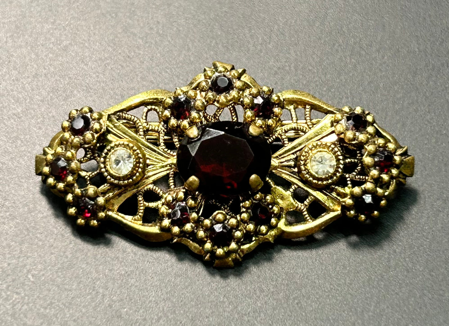 Vintage Rhinestone Brooch