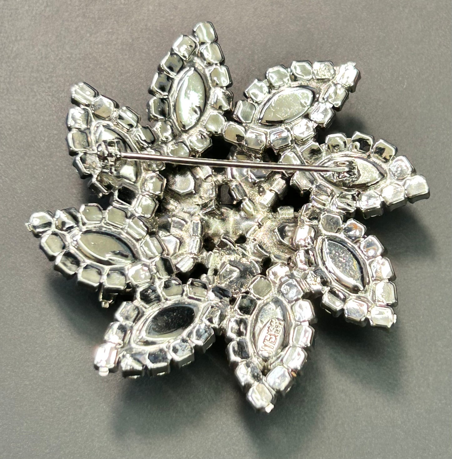 Weiss Rhinestone Flower Brooch