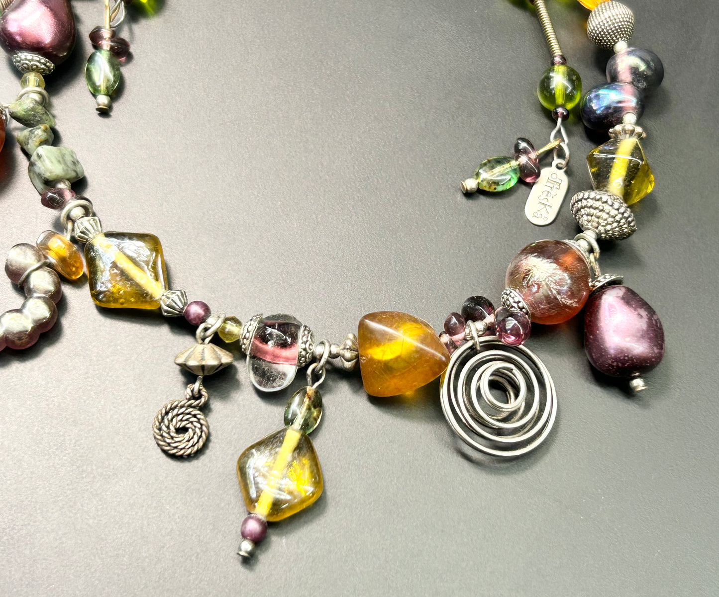Otreska Glass Bead Choker Necklace