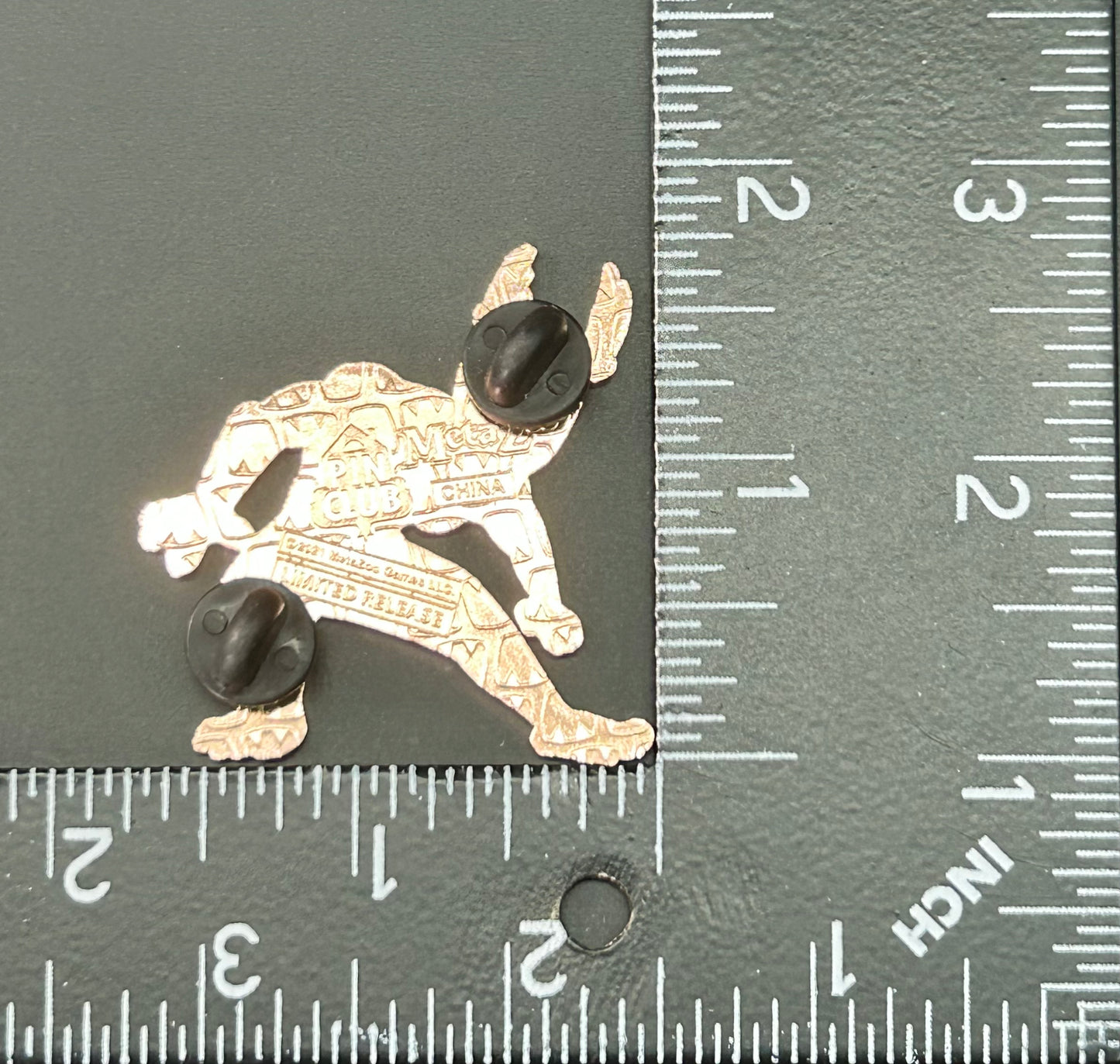 Pin Club Metazoo Pin