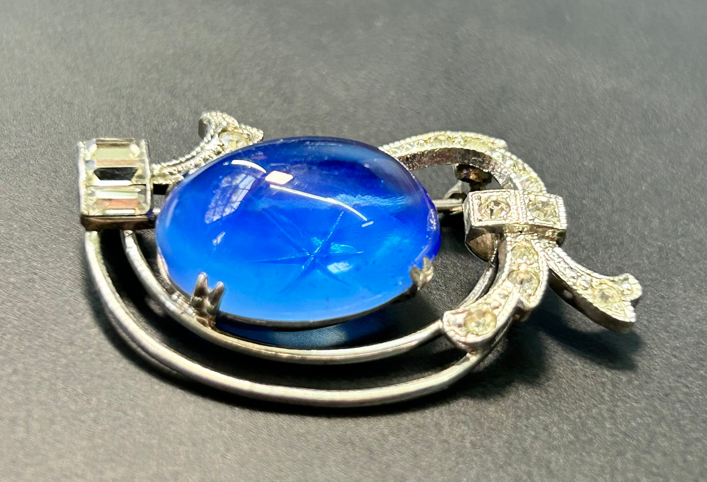 Art Deco Vintage Sterling Silver Brooch
