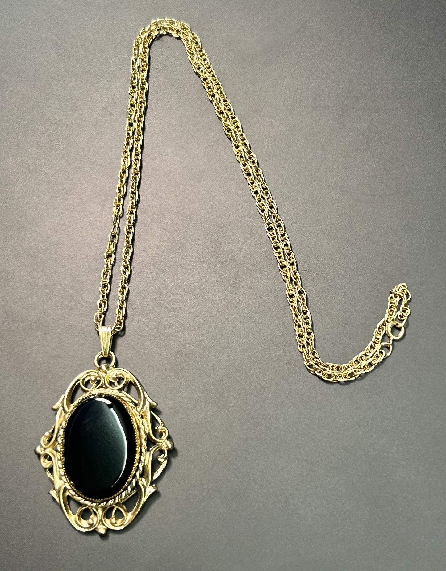 Vintage Glass Necklace