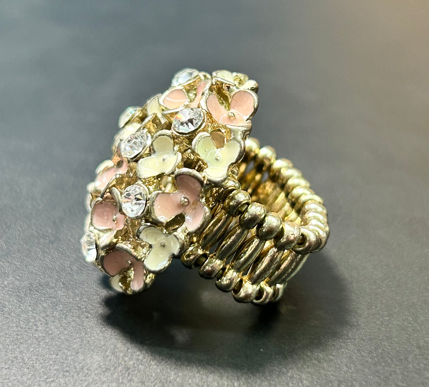 Flower Stretch Ring