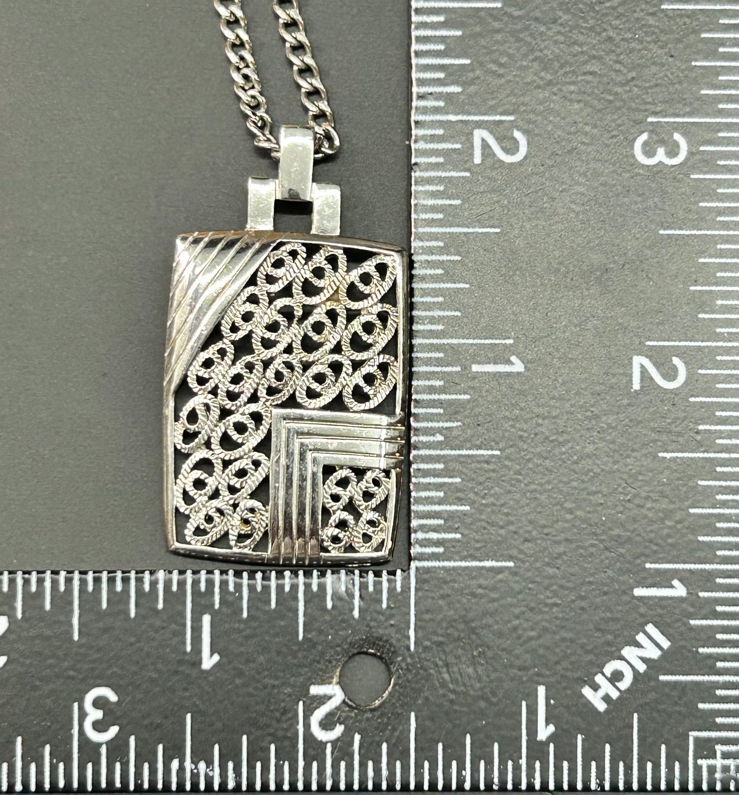 Silver Tone Fashion Necklace