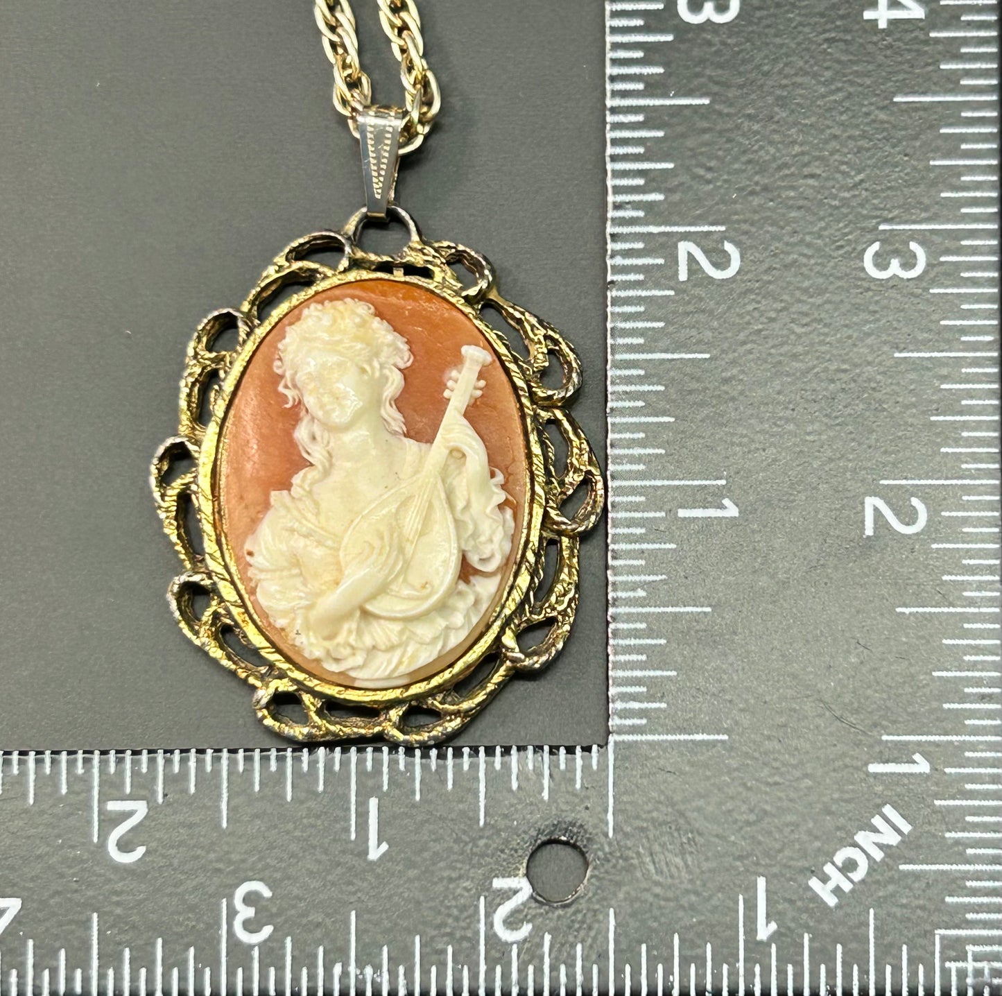 Vintage Cameo Necklace