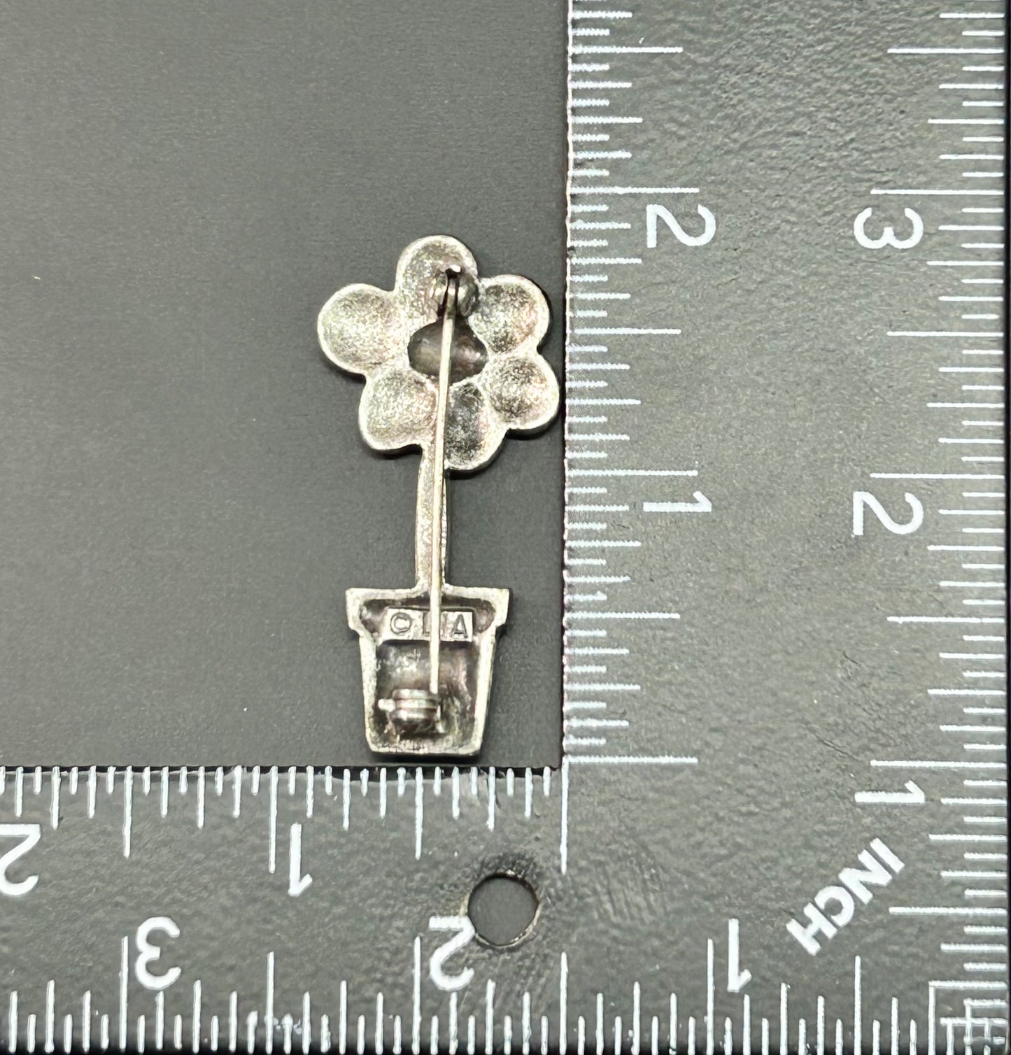 Lia Flower Brooch