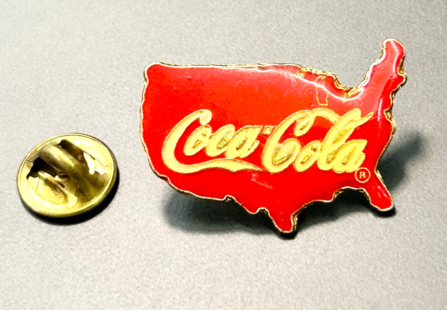 1986 Coca-Cola USA Pin