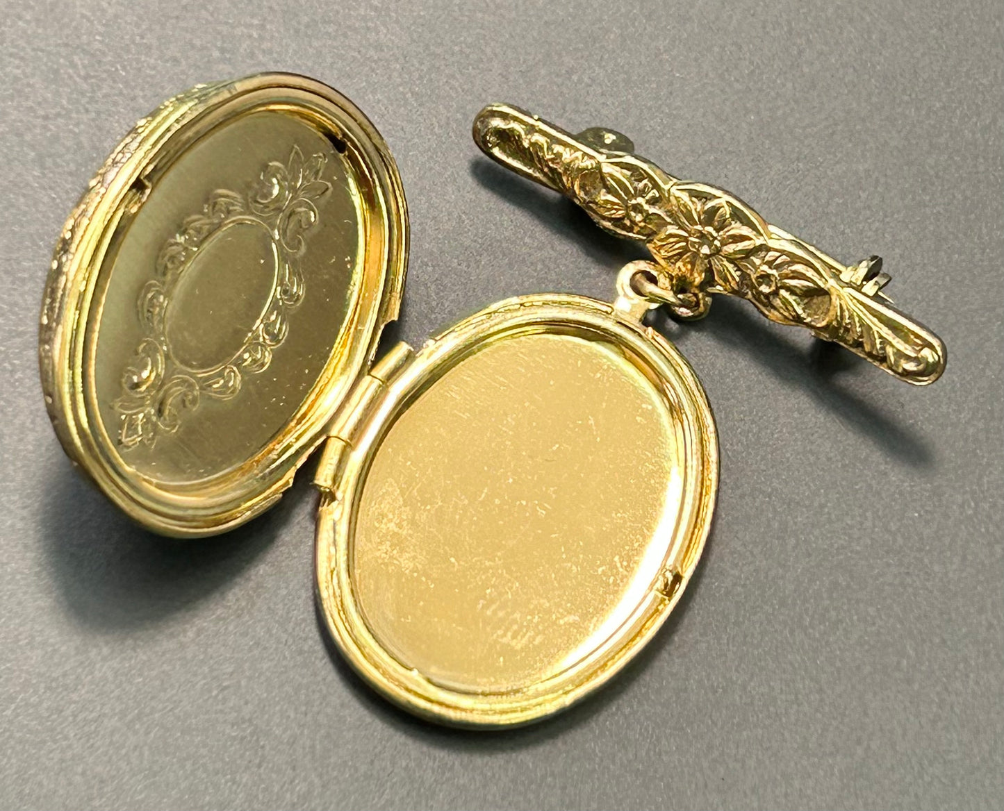 Vintage Faux Pearl Locket Brooch