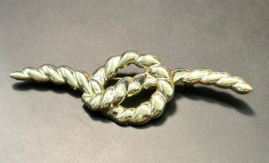Knot Brooch