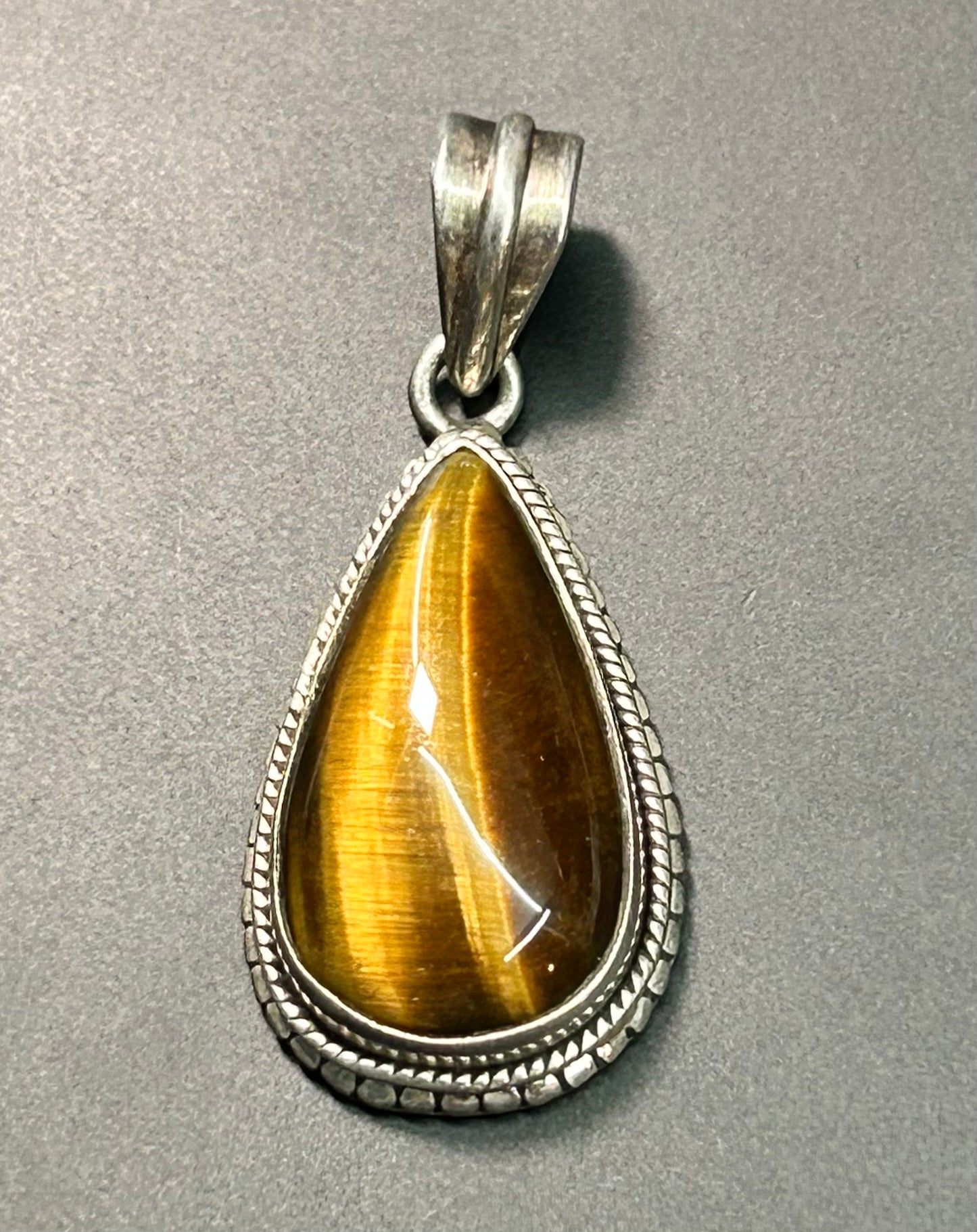 Sterling Silver Tigers Eye Pendant
