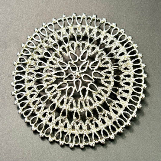 Sarah Coventry Circle Brooch