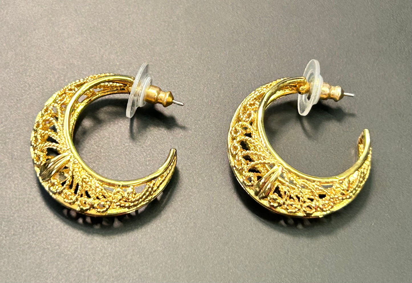 Gold Tone Filigree Hoop Earrings