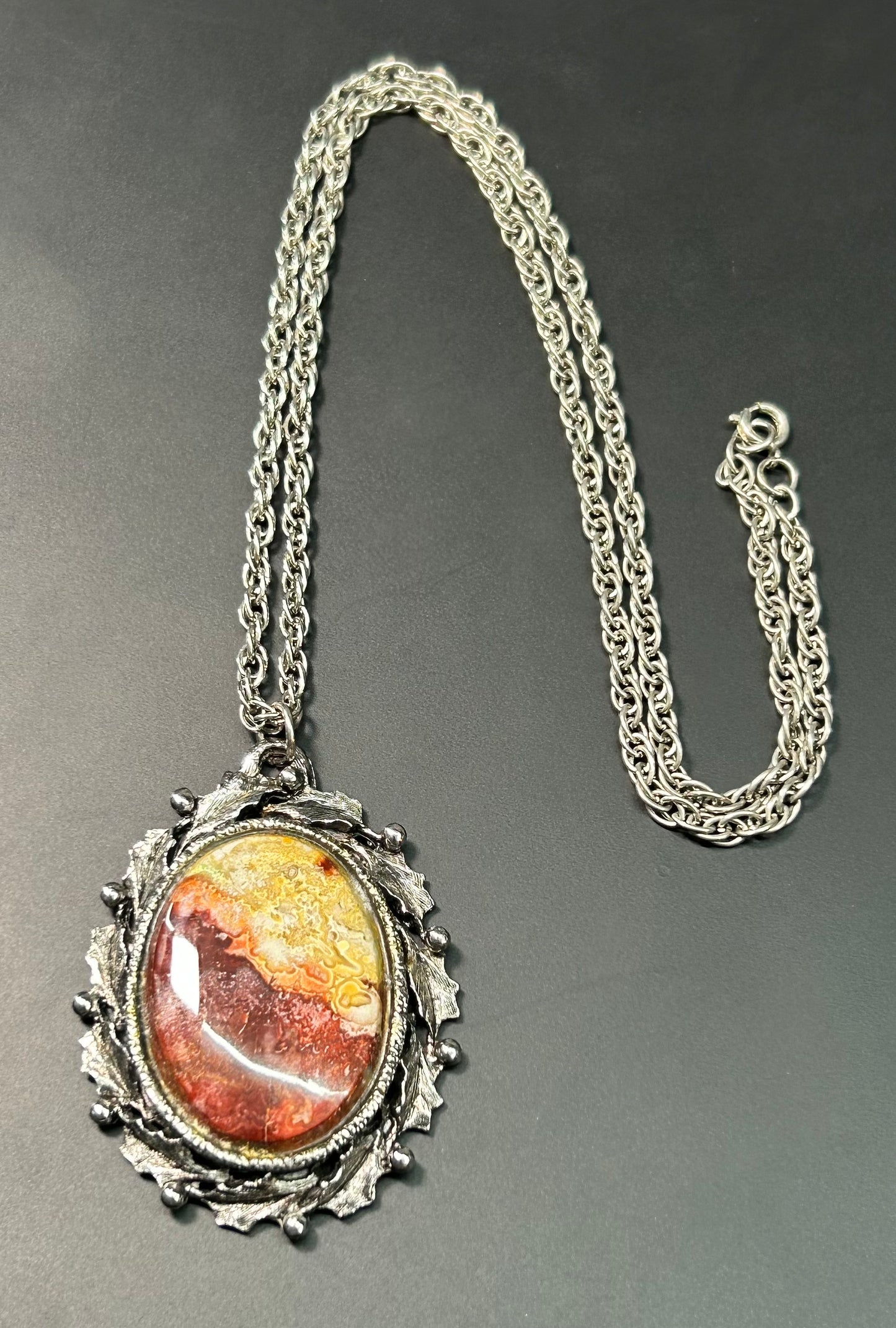 Moroccan Seam Agate Necklace