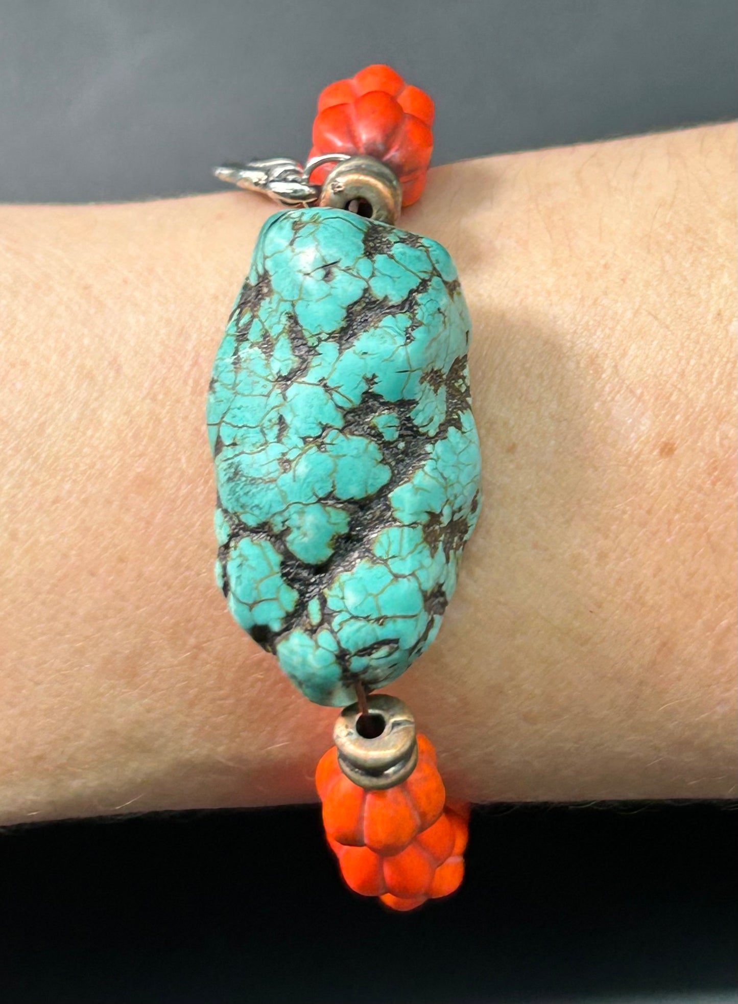 Dyed Stone & Resin Bead Bracelet