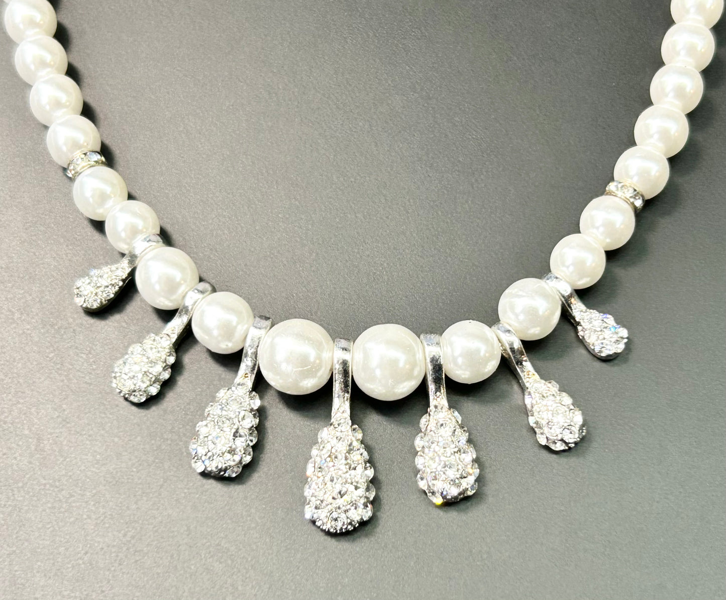 Faux Pearl Rhinestone Necklace