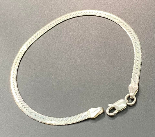 6.5" Canada Sterling Silver Herringbone Bracelet