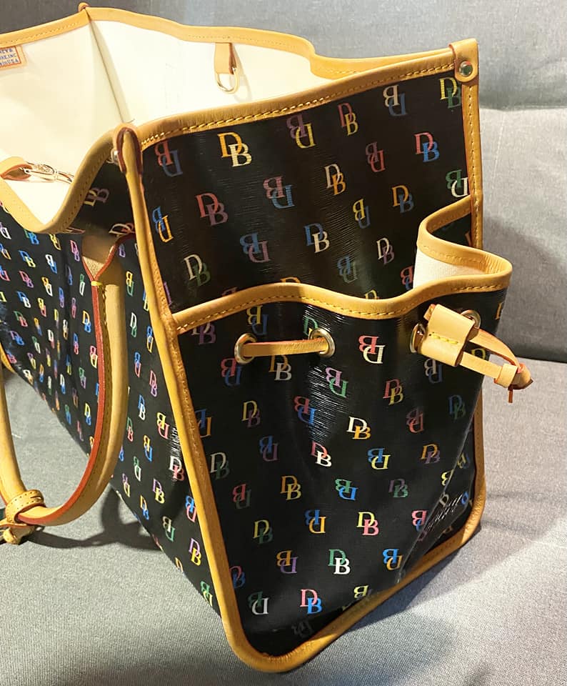 Dooney & Bourke Tote Purse