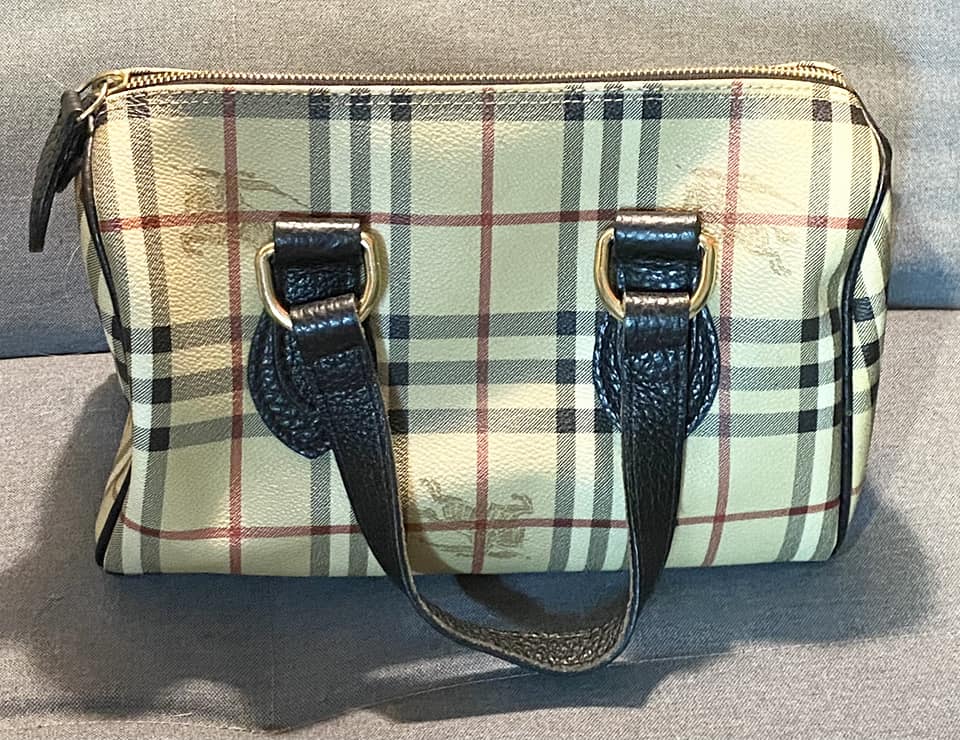 Burberry Purse