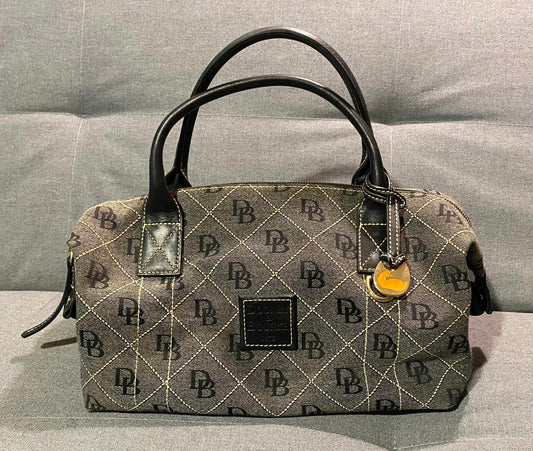 Dooney & Bourke Purse