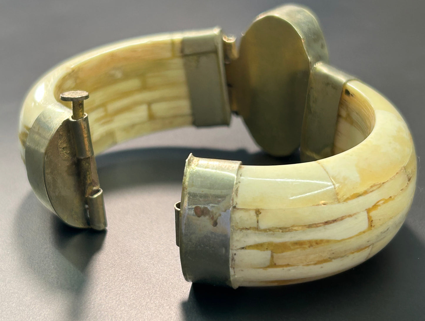 Chunky Bone Hinged Bracelet