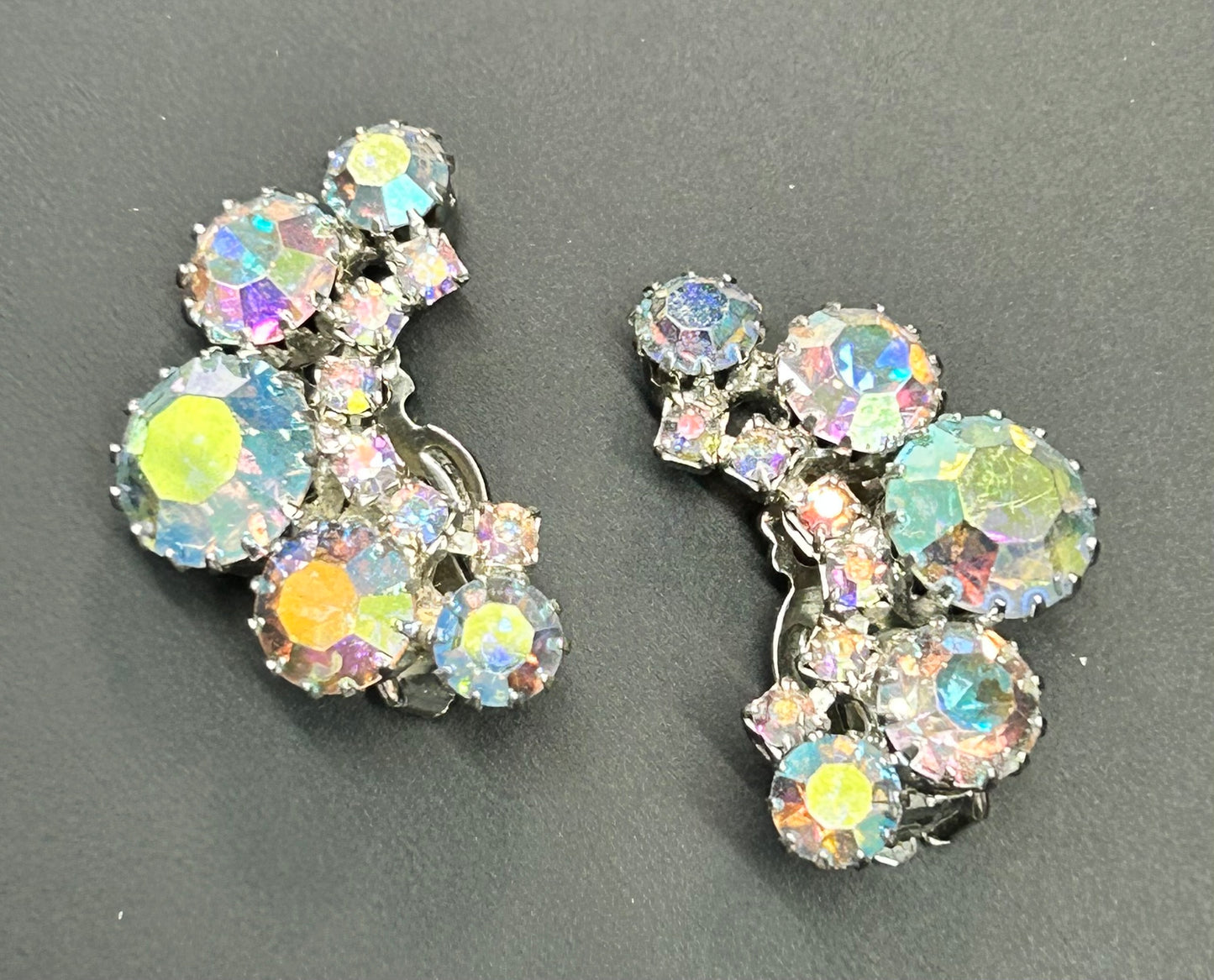 Unsigned Weiss Rhinestone Clip Earrings