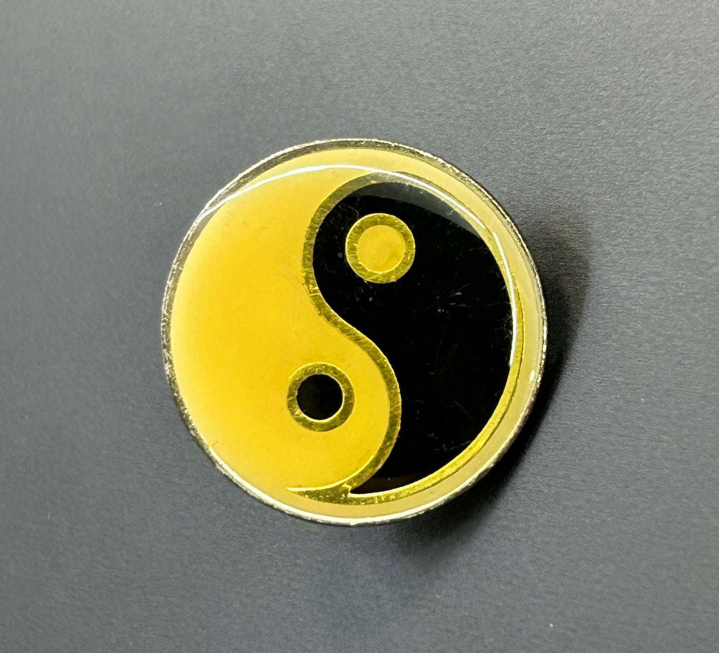 Yin & Yang Pin