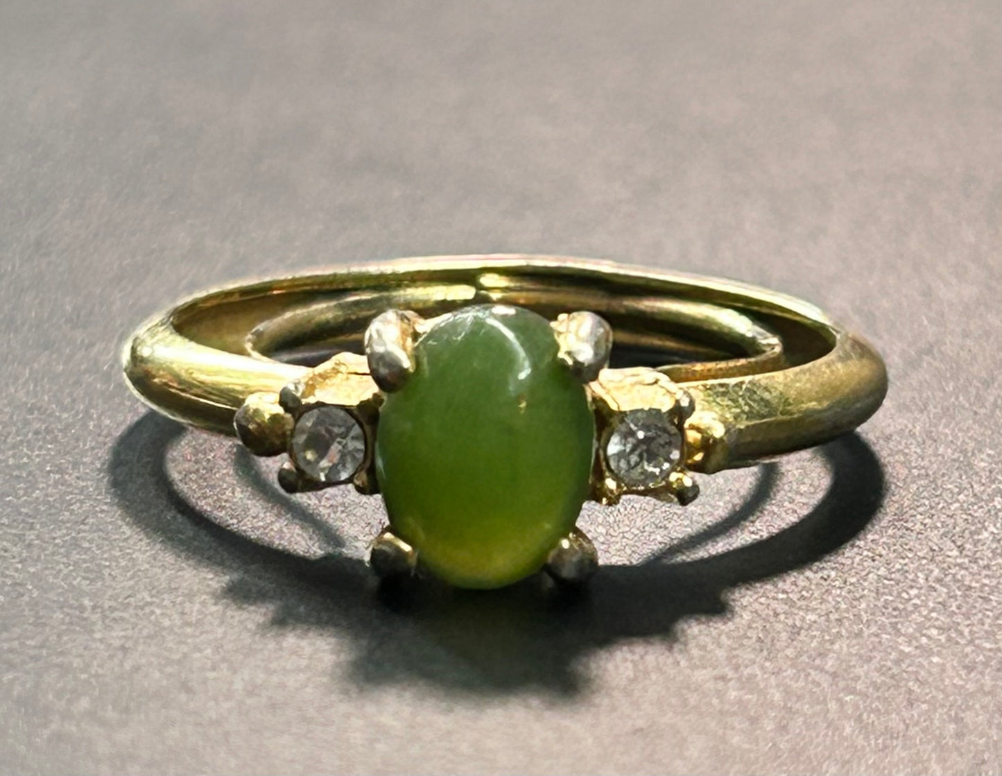 Avon Chrysoprase Ring
