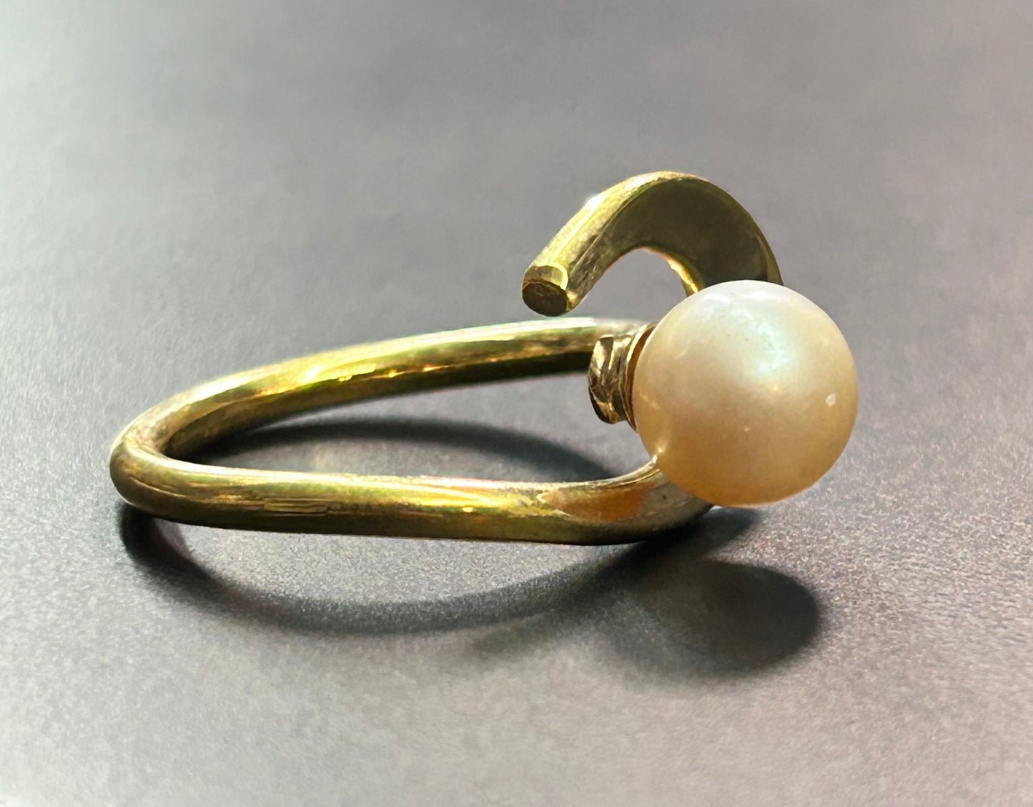 Sarah Coventry Faux Pearl Ring