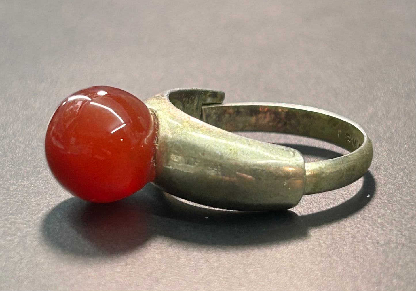 LBVYR Vintage Carnelian ring