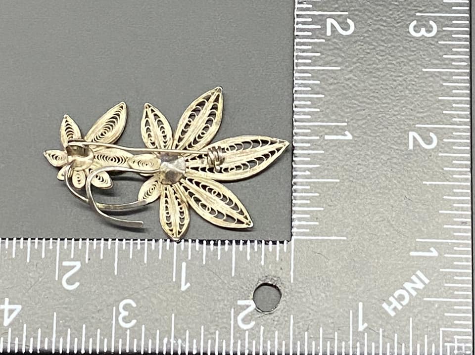 Sterling Silver Flower Filigree Brooch